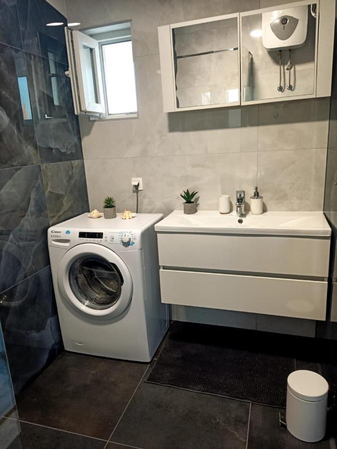 Apartman Lux Makarska Exterior foto