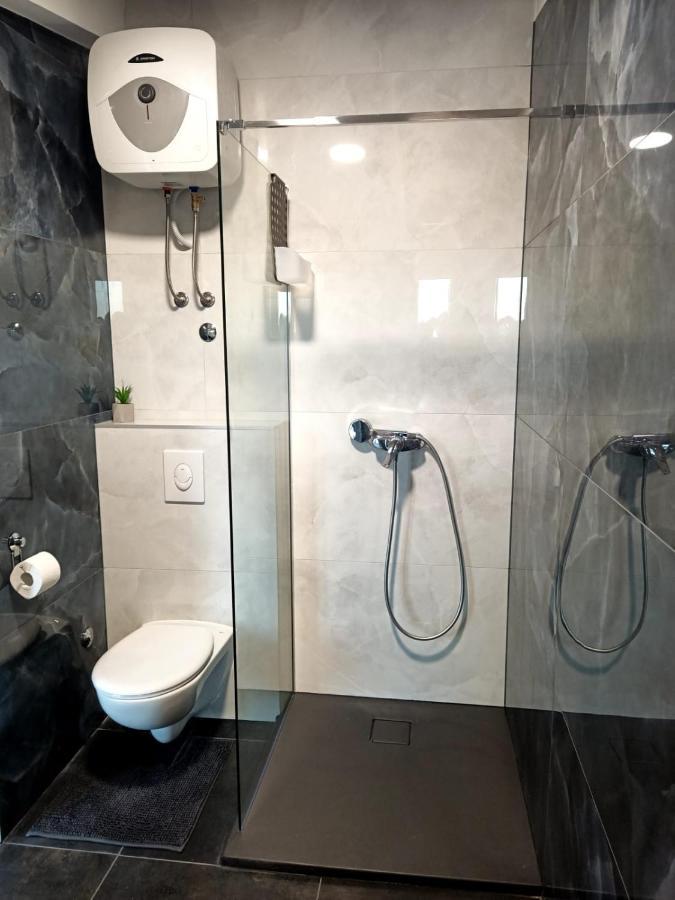 Apartman Lux Makarska Exterior foto