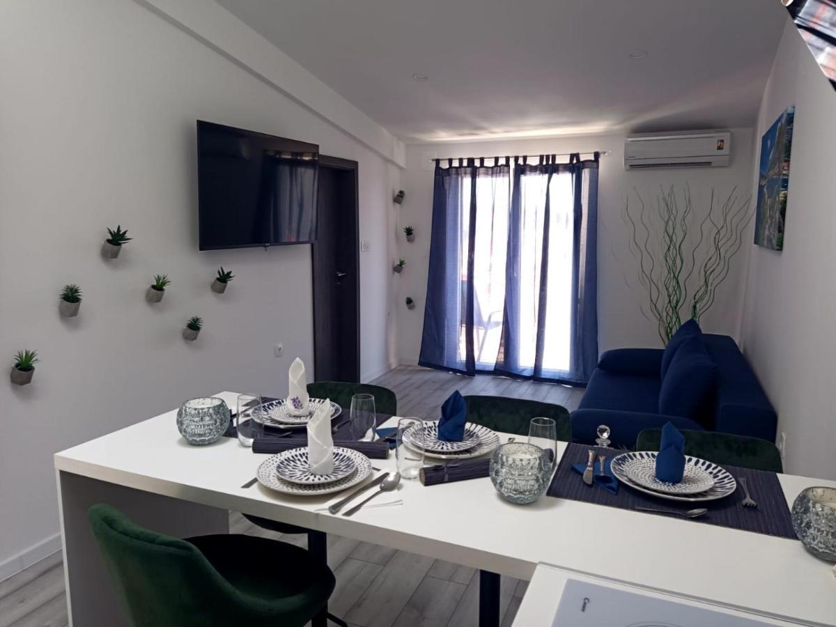 Apartman Lux Makarska Exterior foto