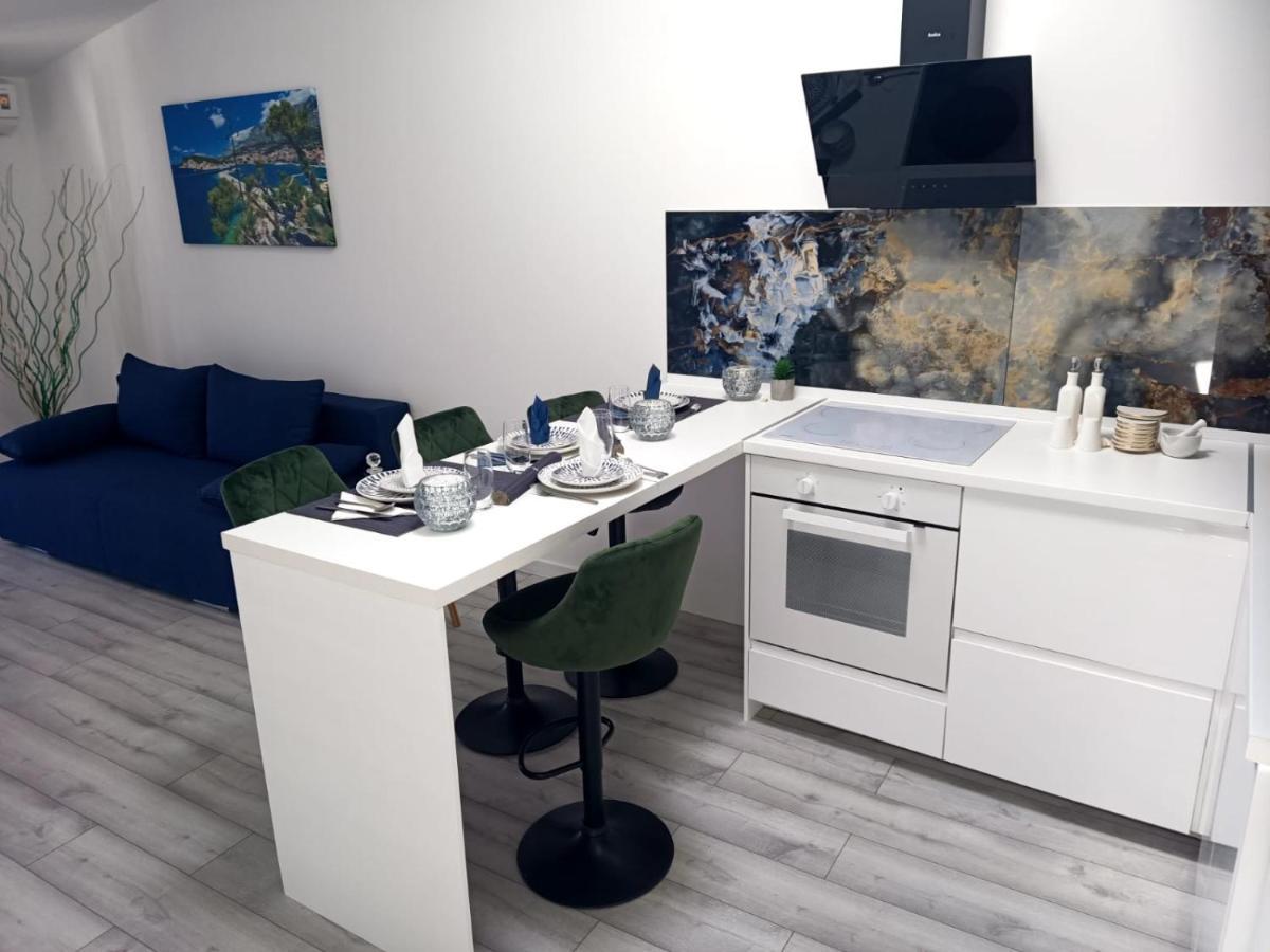 Apartman Lux Makarska Exterior foto