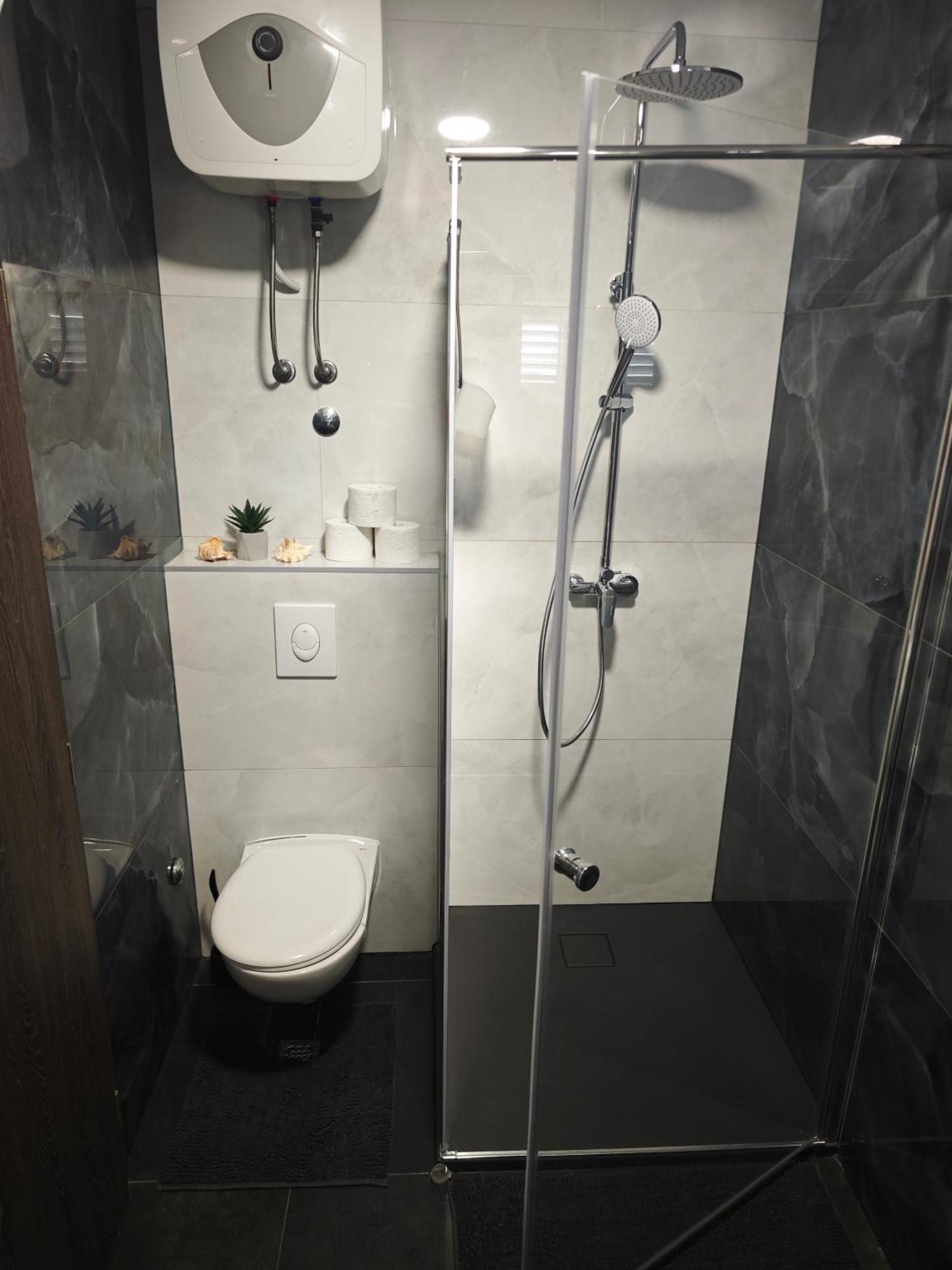 Apartman Lux Makarska Exterior foto